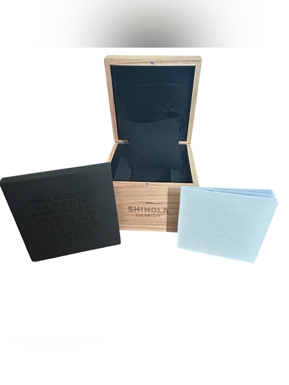 Shinola Detroit Wood Watch Box Case Display Storage Box With Pillow & Booklets